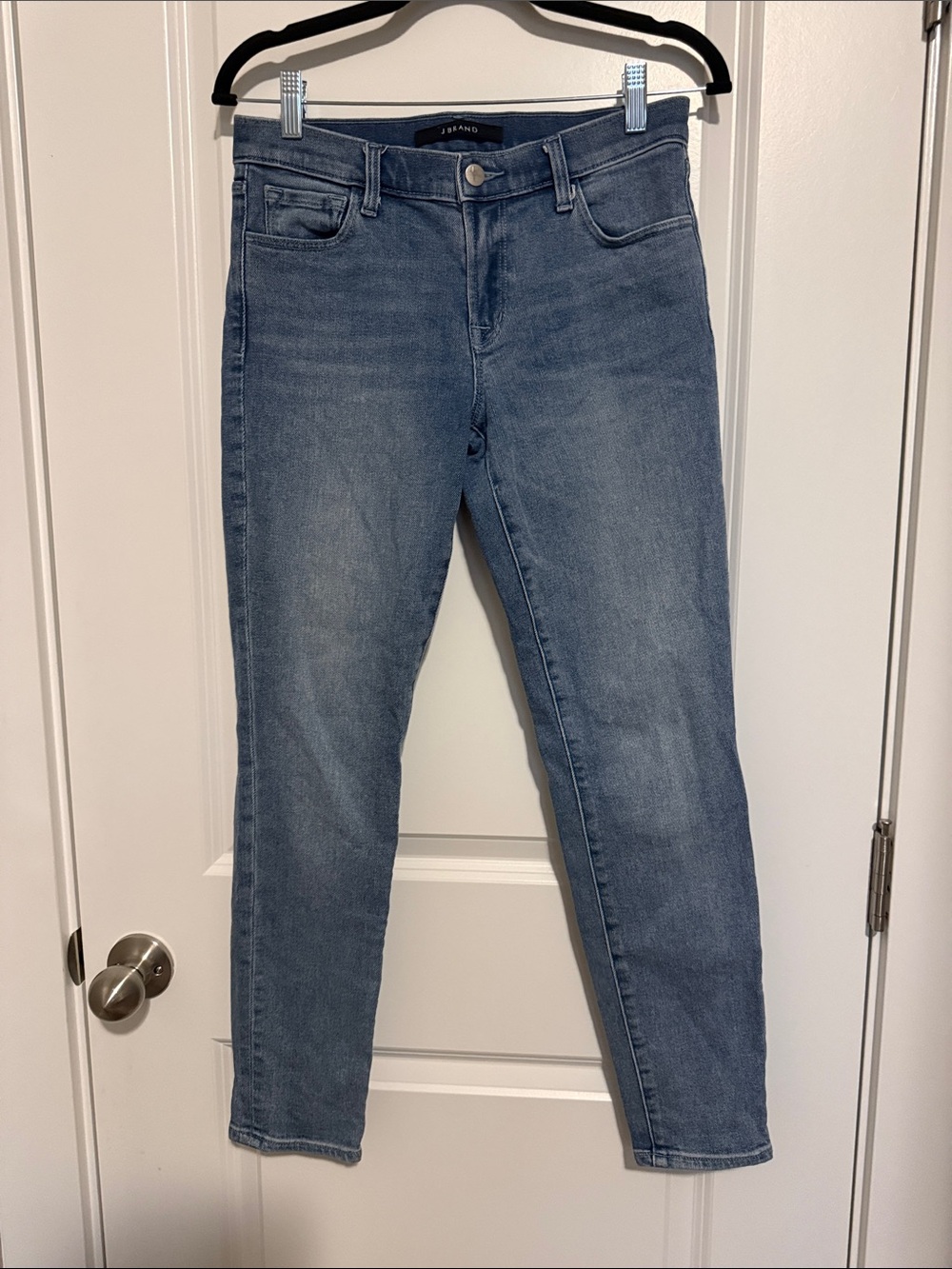 J Brand Skinny Jeans in Light Blue Wash
